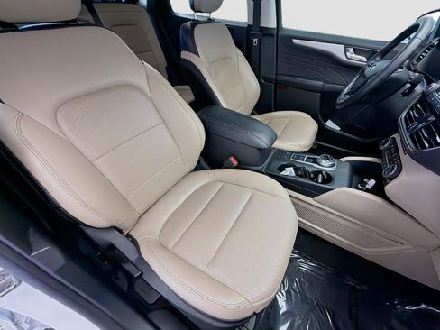 Used 2022 Ford Escape SEL AWD/4WD image 15
