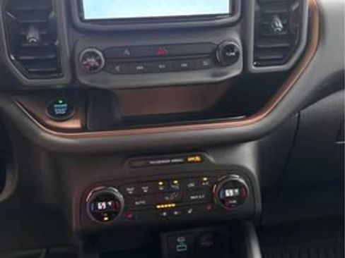 Used 2021 Ford Bronco Sport Outer Banks AWD/4WD image 7