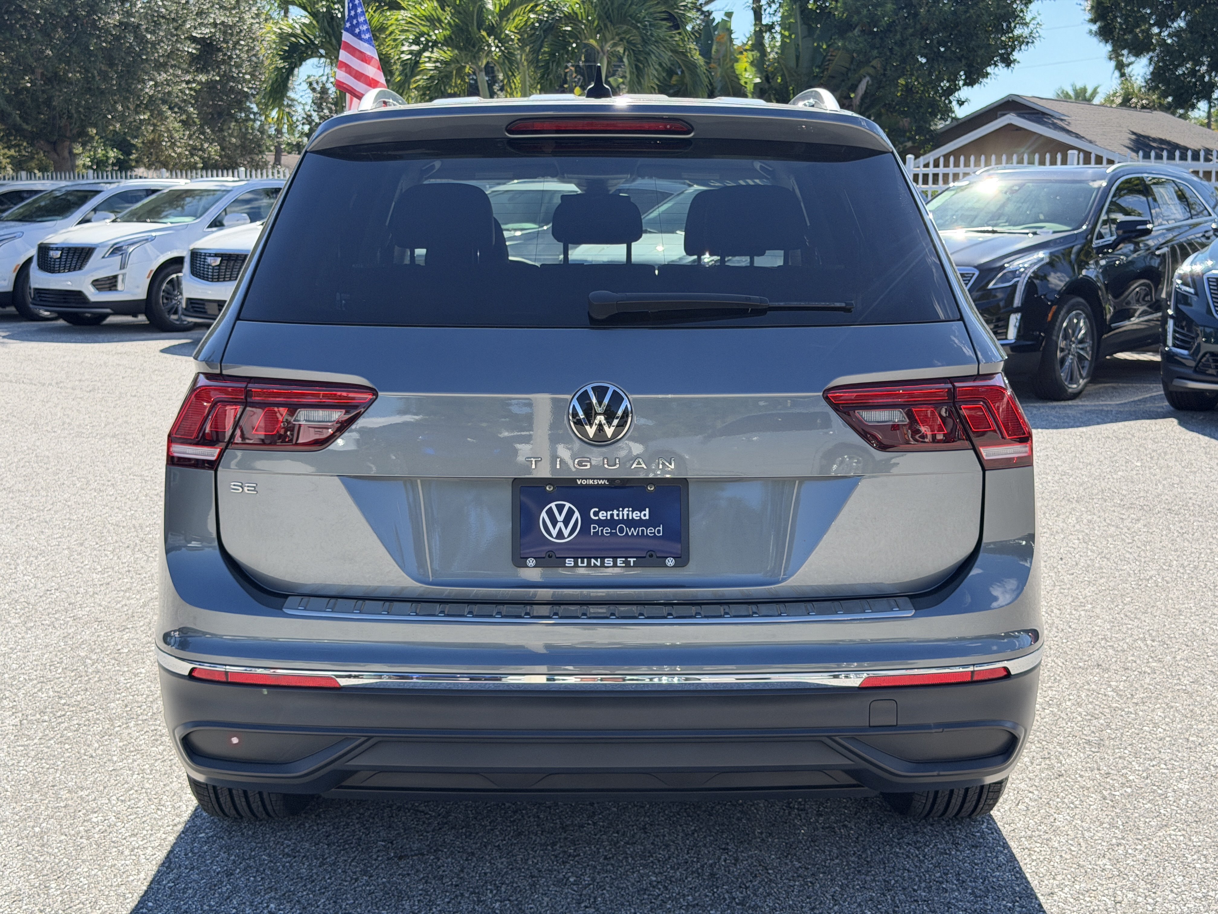 Certified 2022 Volkswagen Tiguan SE FWD image 6