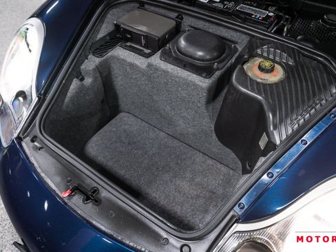 Used 2000 Porsche 911 Carrera 4 AWD/4WD image 31