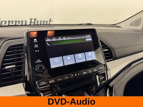Used 2023 Honda Odyssey Touring image 18