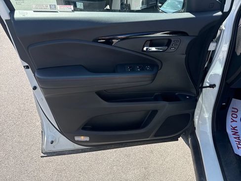 Used 2023 Honda Ridgeline Black Edition image 23
