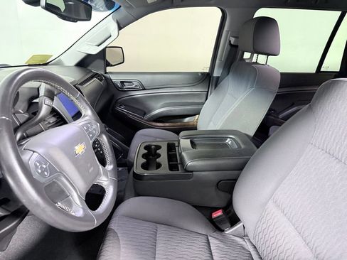 Used 2019 Chevrolet Tahoe LS AWD/4WD image 19