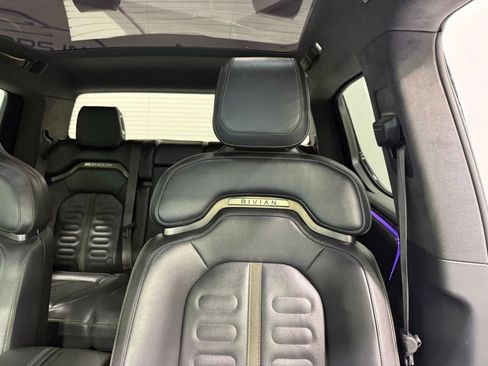 Used 2022 Rivian R1T Launch Edition image 24