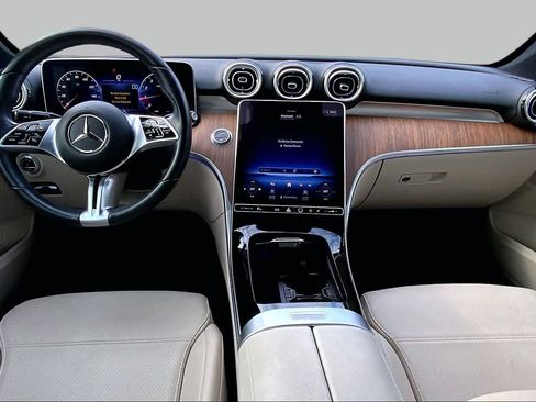 Used 2023 Mercedes-Benz C 300 Sedan image 15