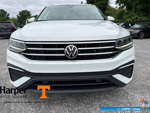 Used 2024 Volkswagen Tiguan SE FWD image 8