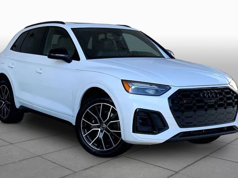 Used 2023 Audi SQ5 Premium Plus w/ Premium Plus Package AWD/4WD image 3