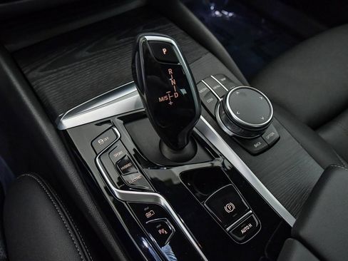 Certified 2023 BMW 530e 530e iPerformance w/ Premium Package image 23