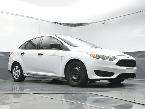 Used 2016 Ford Focus S FWD image 36