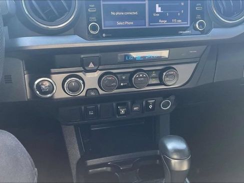 Used 2023 Toyota Tacoma TRD Sport AWD/4WD image 32