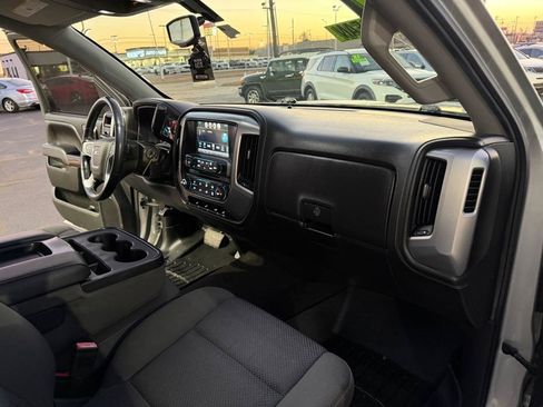 Used 2017 GMC Sierra 1500 SLE w/ SLE Fleet Convenience Package AWD/4WD image 21