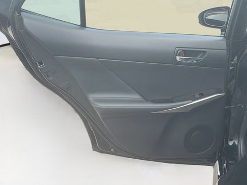 Used 2016 Lexus IS 300 AWD w/ Navigation System Package image 28