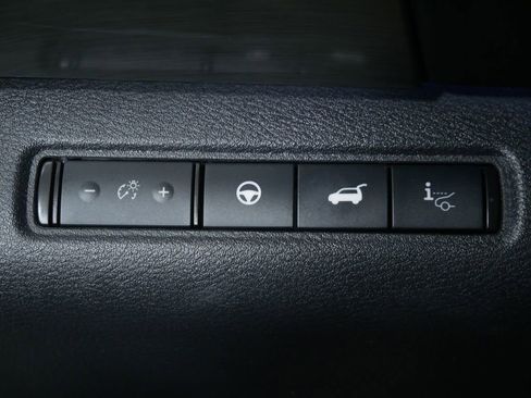Used 2023 Nissan Pathfinder Platinum w/ Cargo Package AWD/4WD image 24