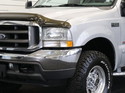 Used 2003 Ford F250 XLT image 26