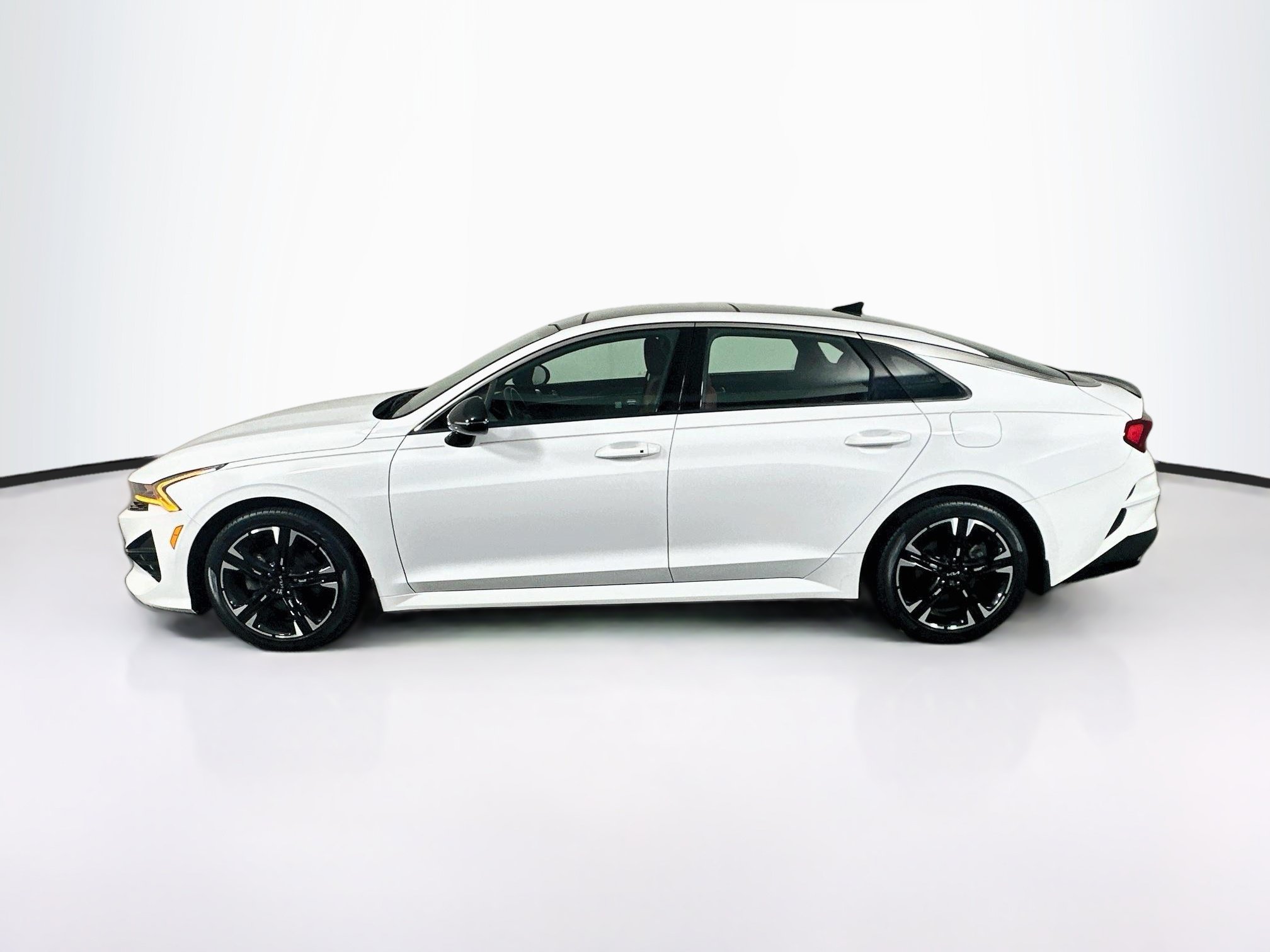 Used 2024 Kia K5 GT-Line FWD image 4