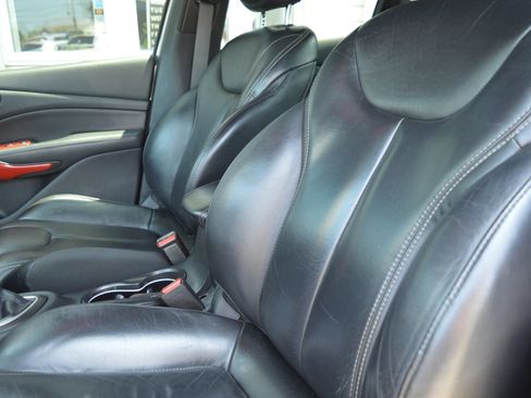 Used 2013 Dodge Dart Limited w/ Limited Special Edition Group FWD image 11