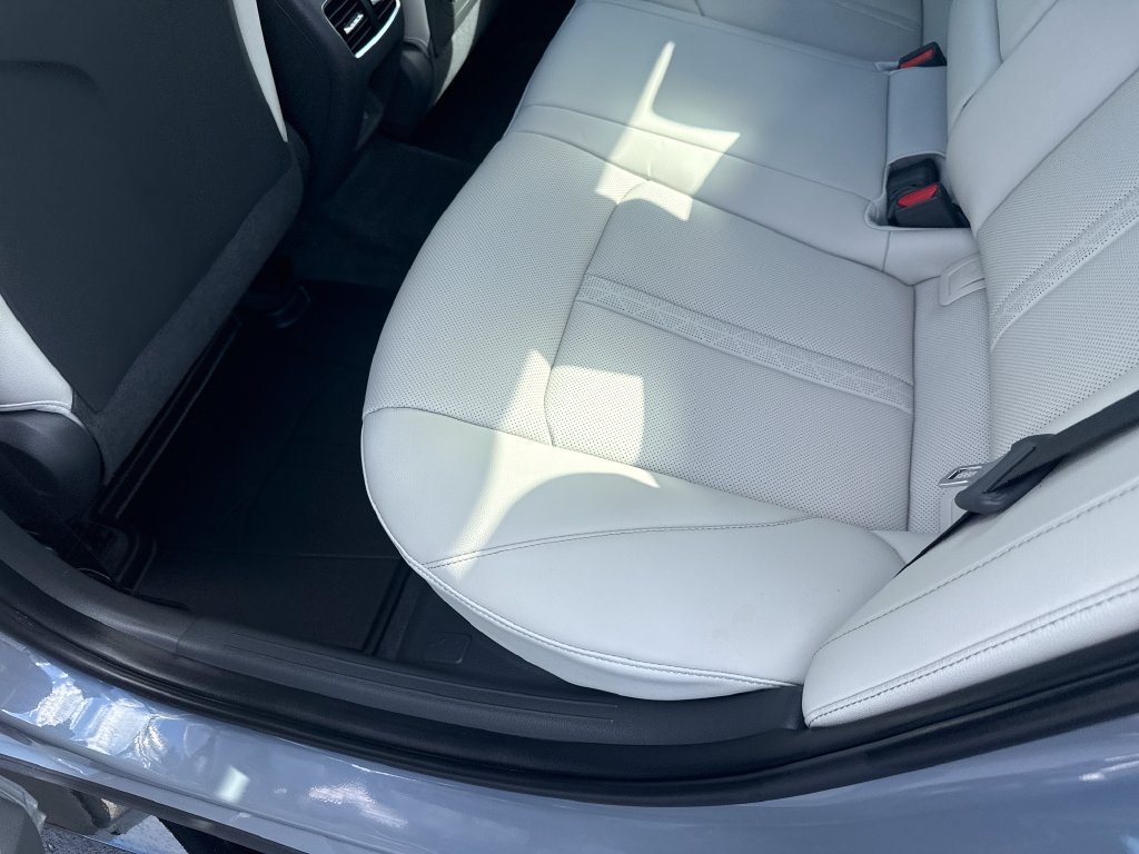 Certified 2025 Hyundai Sonata Limited FWD image 18