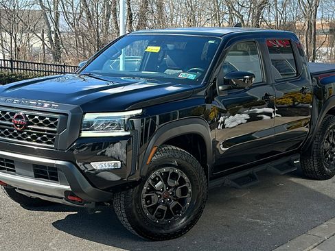 Certified 2023 Nissan Frontier PRO-4X w/ Pro-4X Premium Package image 1