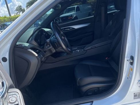 Used 2023 Cadillac CT5 Luxury w/ Cold Weather Package RWD image 9