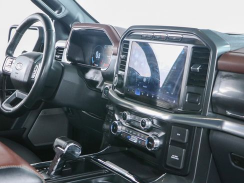 Used 2023 Ford F150 Lariat w/ Equipment Group 502A High AWD/4WD image 29
