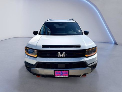 Certified 2026 Honda Passport TrailSport image 3