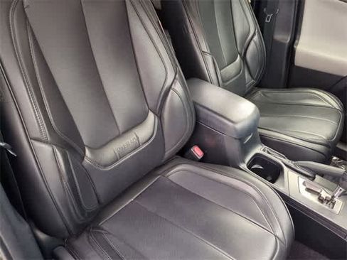 Used 2016 Toyota RAV4 XLE image 22