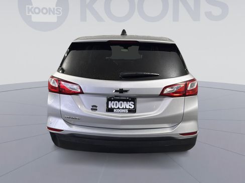 Used 2020 Chevrolet Equinox LS w/ LS Convenience Package image 5