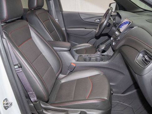 Certified 2022 Chevrolet Equinox RS w/ RS Leather Package image 15