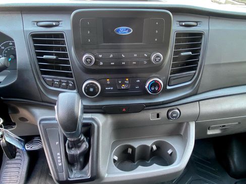 Used 2020 Ford Transit 250 Low Roof AWD image 32