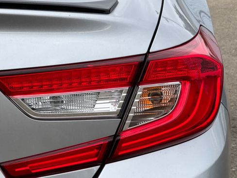 Used 2022 Honda Accord Sport image 20