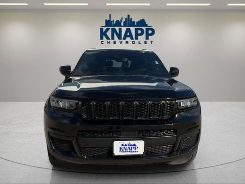 Used 2023 Jeep Grand Cherokee L Laredo AWD/4WD image 1