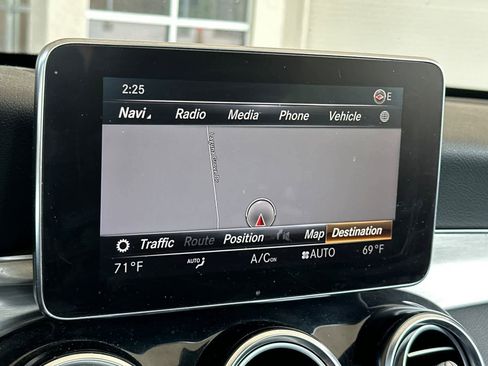 Used 2018 Mercedes-Benz C 300 Sedan image 19
