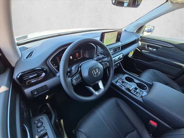 New 2026 Honda Pilot image 3