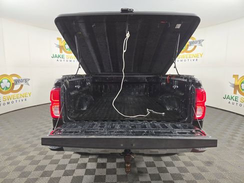 Certified 2018 Chevrolet Silverado 1500 LTZ image 31