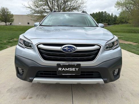 Certified 2022 Subaru Outback Limited AWD/4WD image 9