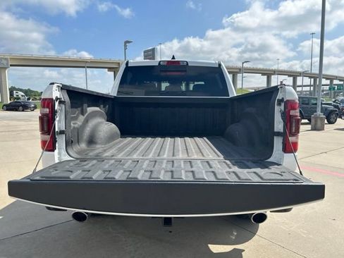 Used 2022 RAM 1500 Laramie w/ Sport Appearance Package AWD/4WD image 11