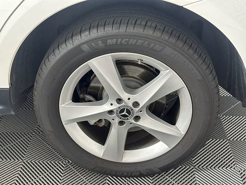 Used 2019 Mercedes-Benz GLE 400 4MATIC image 10