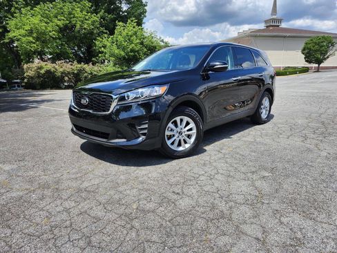 Used 2019 Kia Sorento L FWD image 3