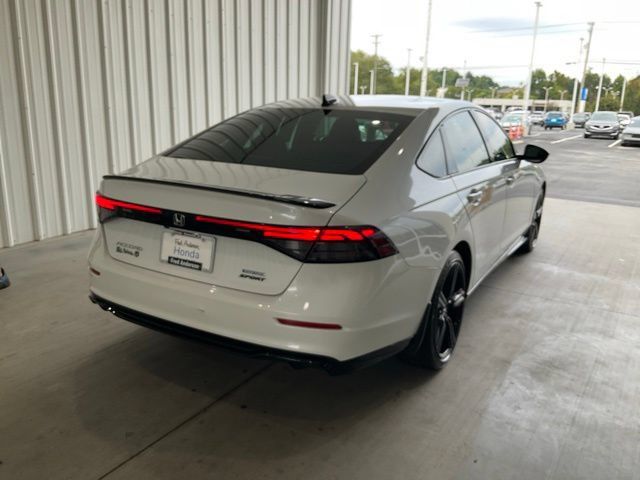 Certified 2025 Honda Accord Sport image 21
