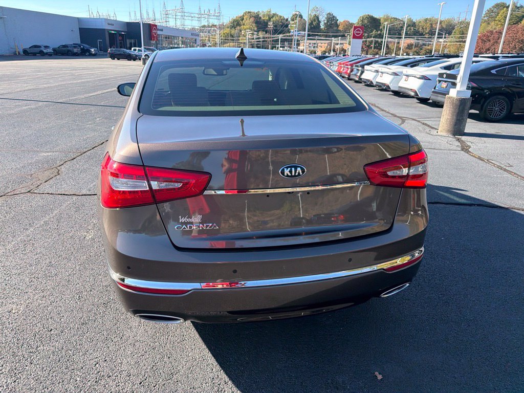 Used 2014 Kia Cadenza Premium FWD image 7