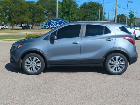 Used 2020 Buick Encore Preferred w/ Safety Package image 5