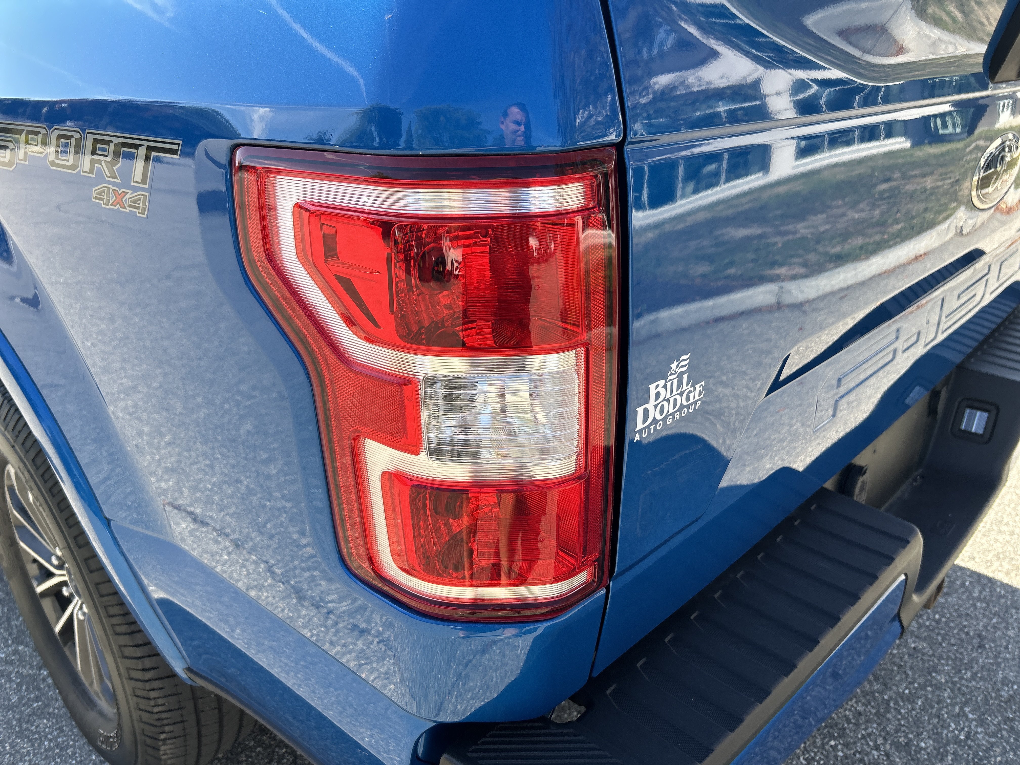 Used 2020 Ford F150 XLT w/ Equipment Group 302A Luxury AWD/4WD image 10