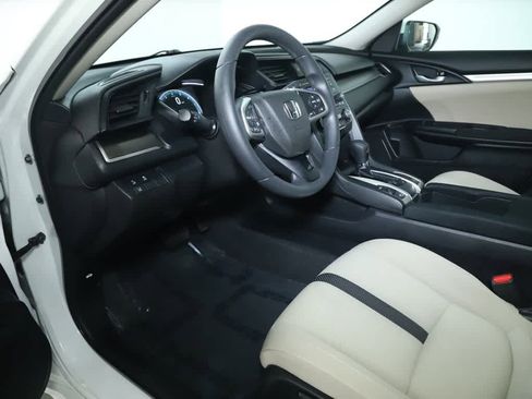 Used 2019 Honda Civic LX image 17