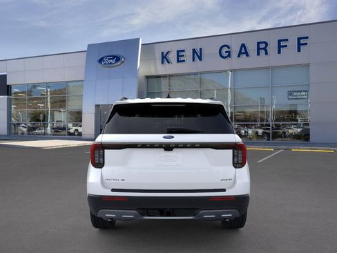 New 2026 Ford Explorer Active w/ Active Comfort Package image 6