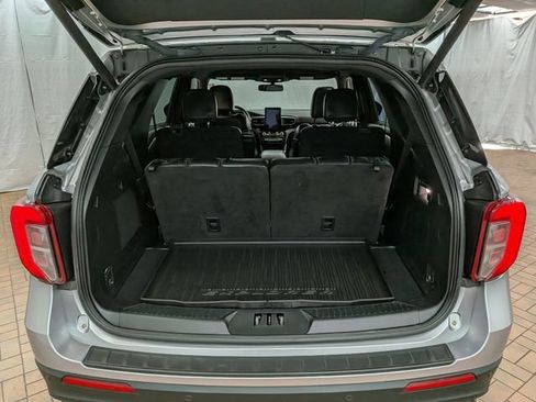 Certified 2022 Ford Explorer ST w/ Equipment Group 401A AWD/4WD image 24