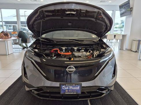 Certified 2023 Nissan Ariya AWD image 5