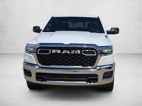 Used 2025 RAM 1500 Big Horn AWD/4WD image 2