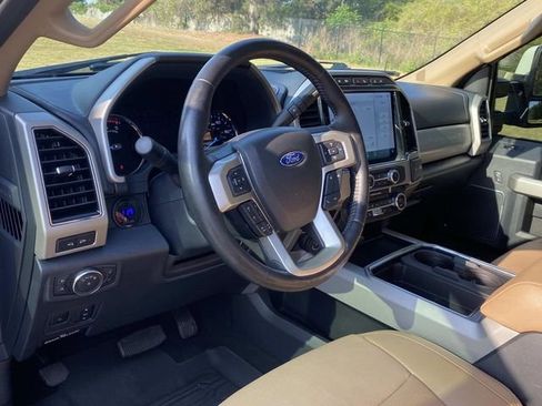 Used 2022 Ford F250 Lariat w/ Tremor Off-Road Package AWD/4WD image 24