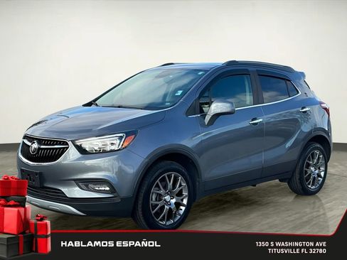 Used 2020 Buick Encore Sport Touring w/ Safety Package image 2