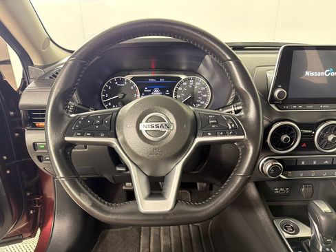 Used 2022 Nissan Sentra SV FWD image 14